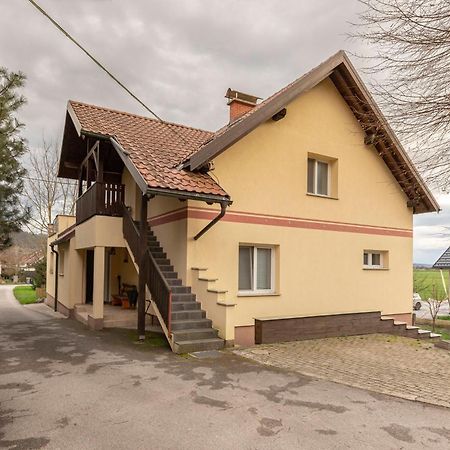Apartment Tati Dol pri Ljubljani Экстерьер фото
