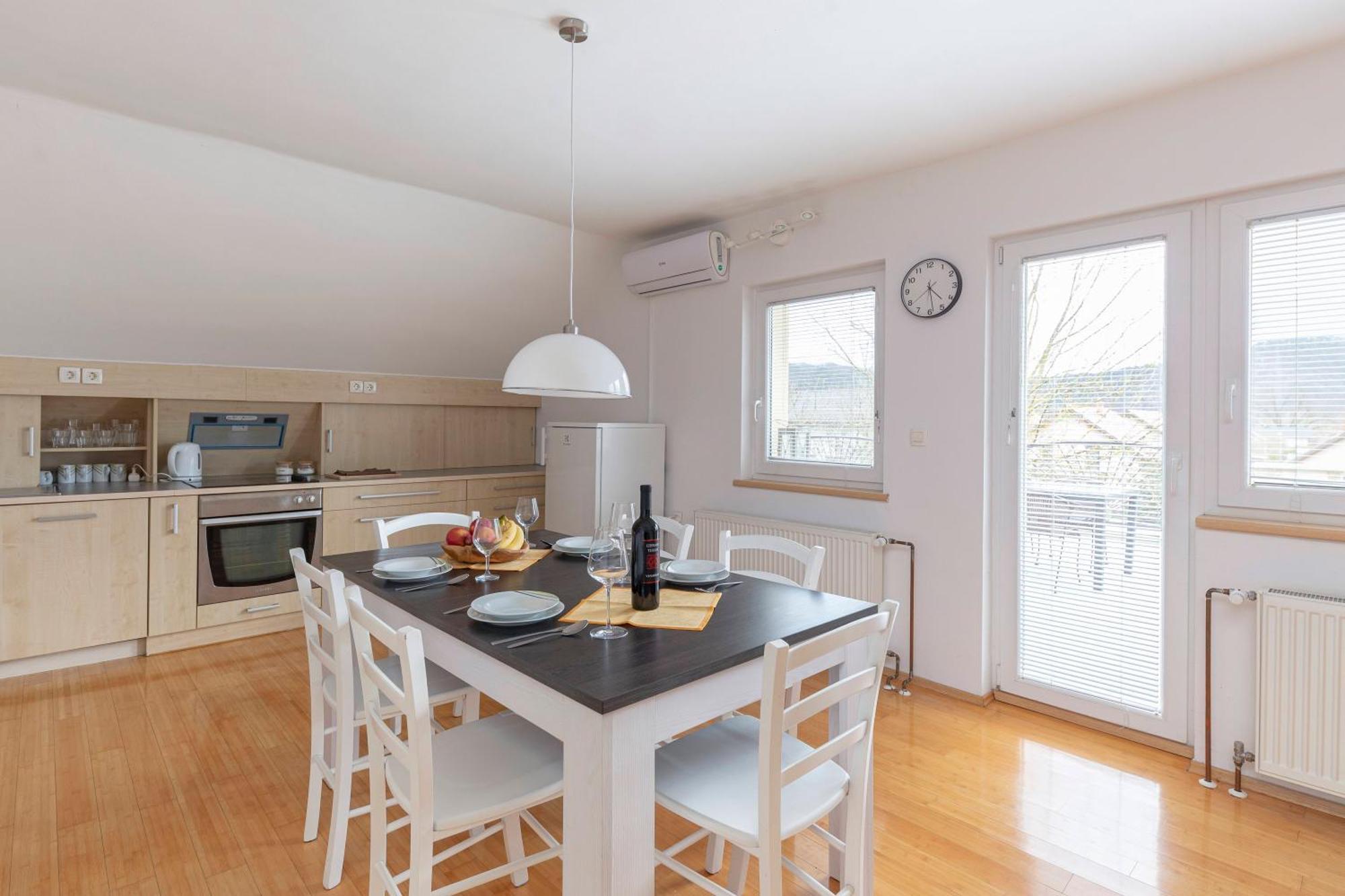 Apartment Tati Dol pri Ljubljani Экстерьер фото