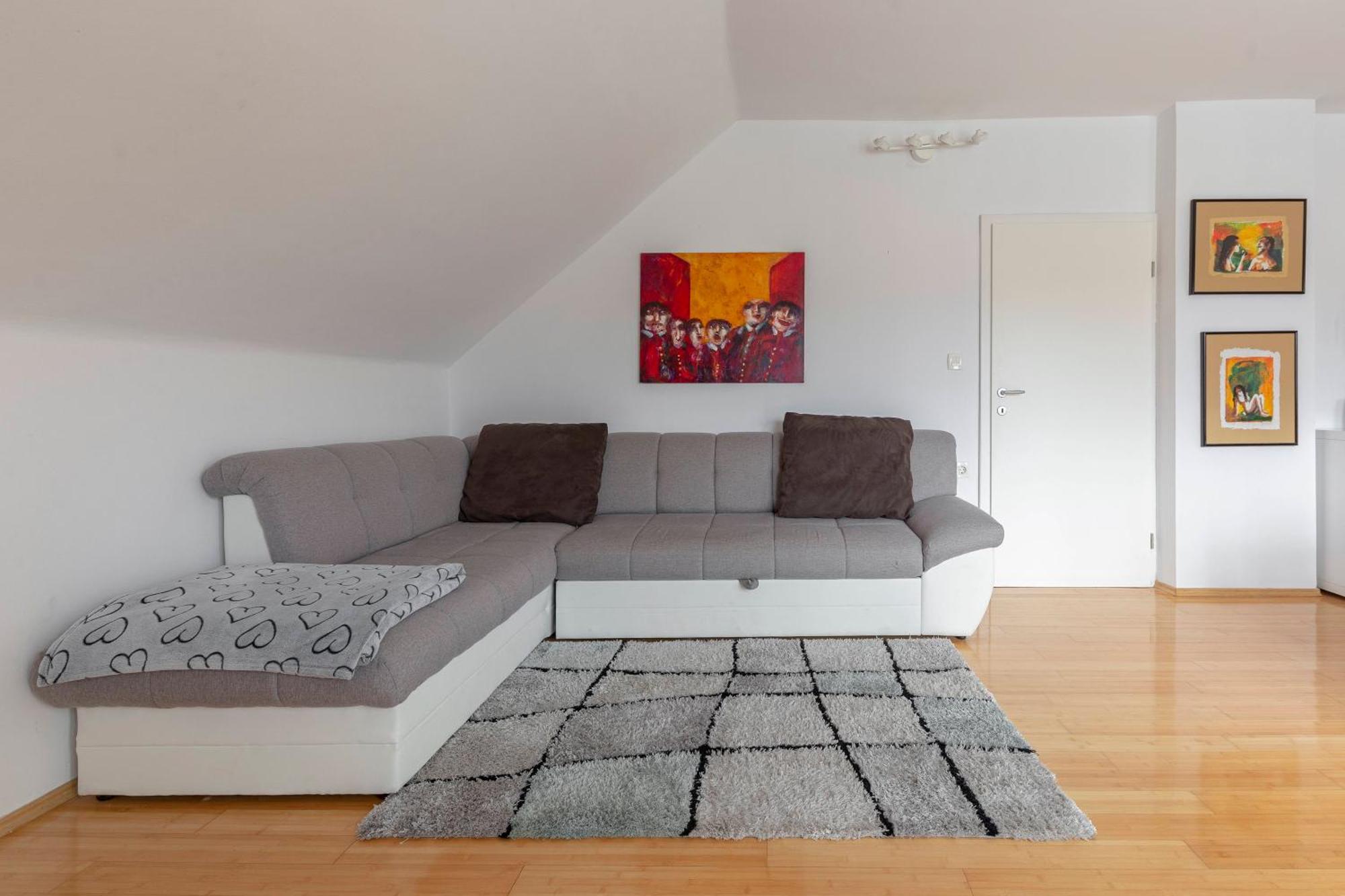 Apartment Tati Dol pri Ljubljani Экстерьер фото